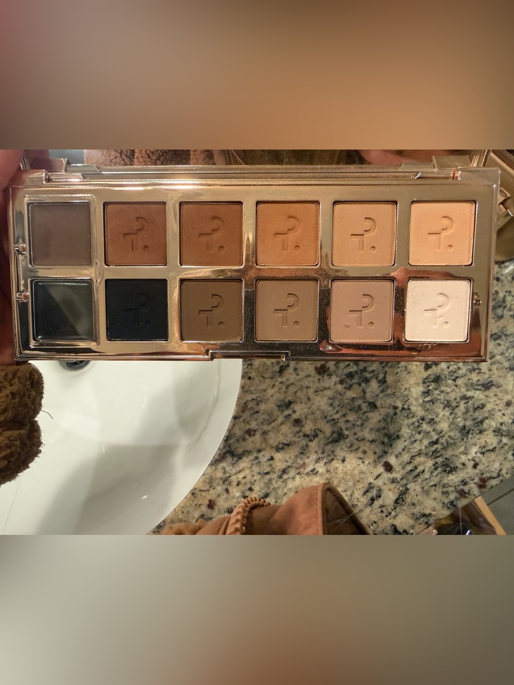 PATRICK TA Major Dimension III Matte Eyeshadow Palette - Picture 2 of 2